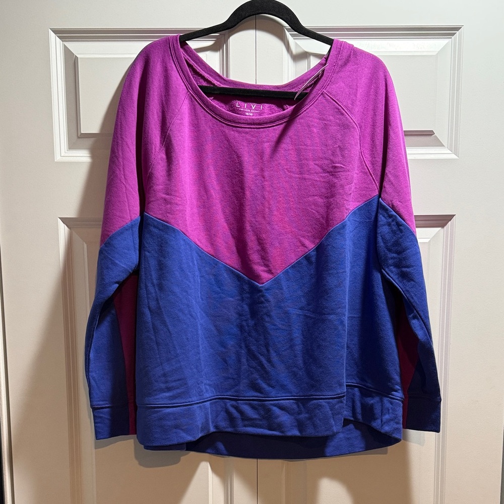 Lane Bryant LIVI brand purple and blue boatneck sweatshirt.  Size 18/20. NWT.